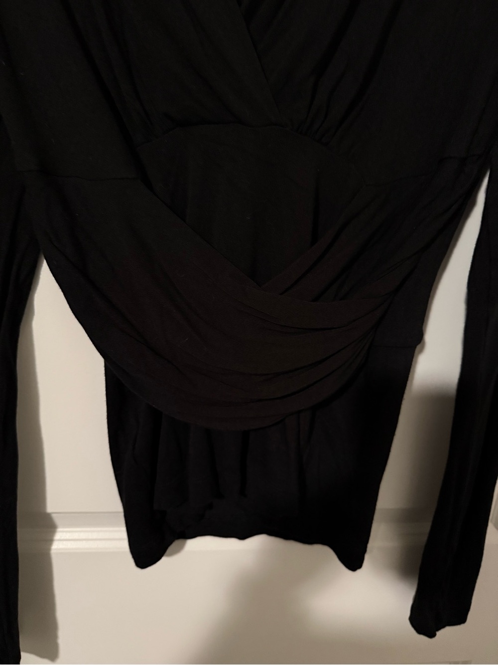 BCBGMaxAzria Black Draped Long-Sleeve Wrap Top #51 - Picture 3 of 6